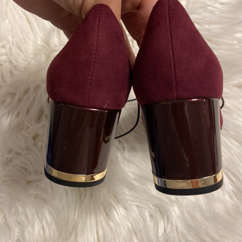 Liz Claiborne very unique women shoes suede and heel 2” size 8M - Picture 6 of 12